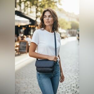 ( Boutique) Elegant Navy Blue Crossbody Bag